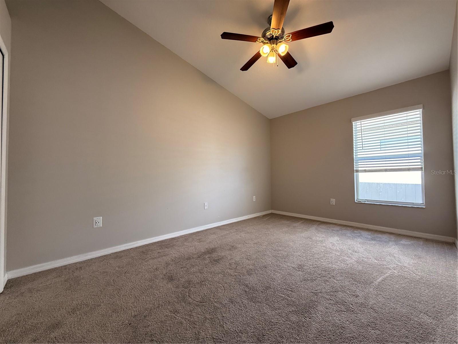 BRIDGEWATER PH 04 - Residential Lease