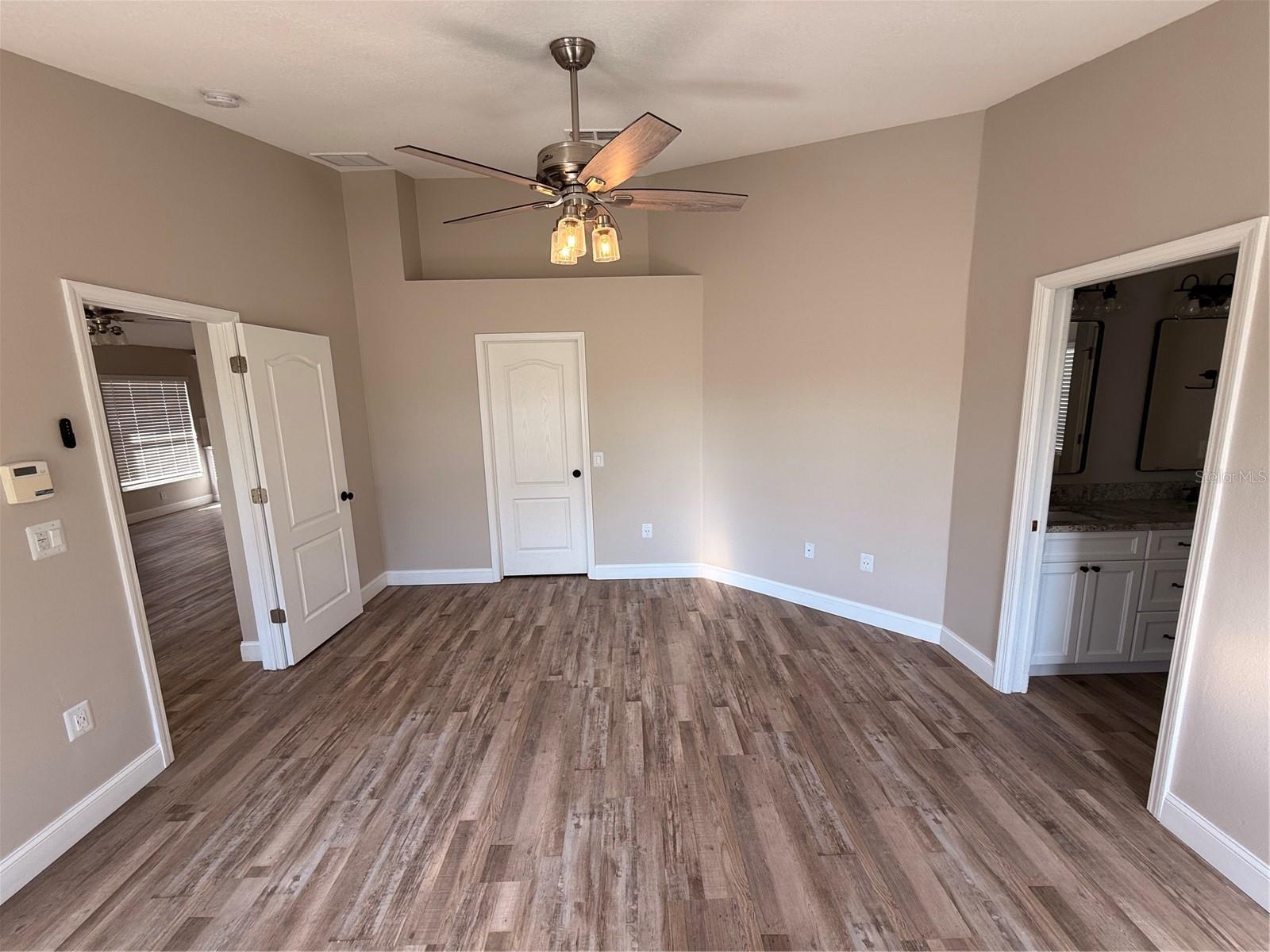 BRIDGEWATER PH 04 - Residential Lease