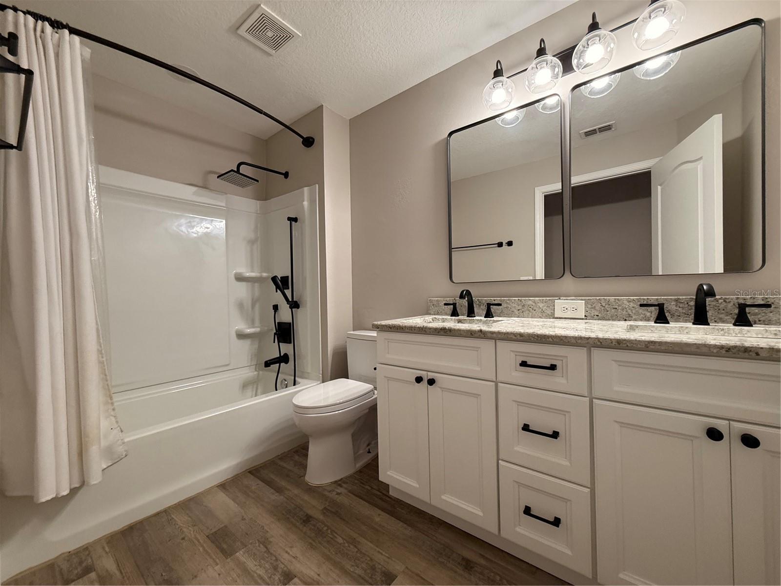 BRIDGEWATER PH 04 - Residential Lease