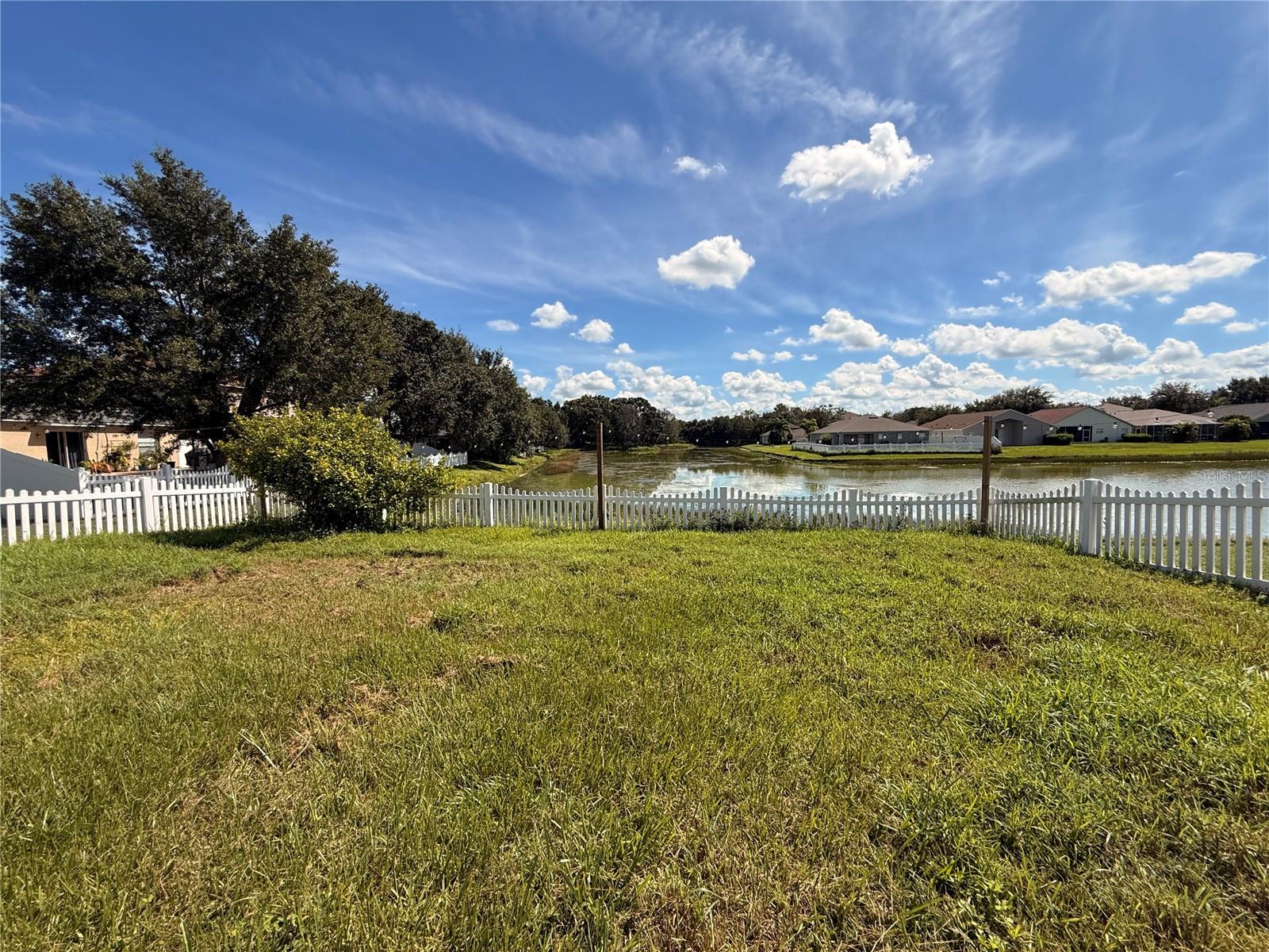 BRIDGEWATER PH 04 - Residential Lease
