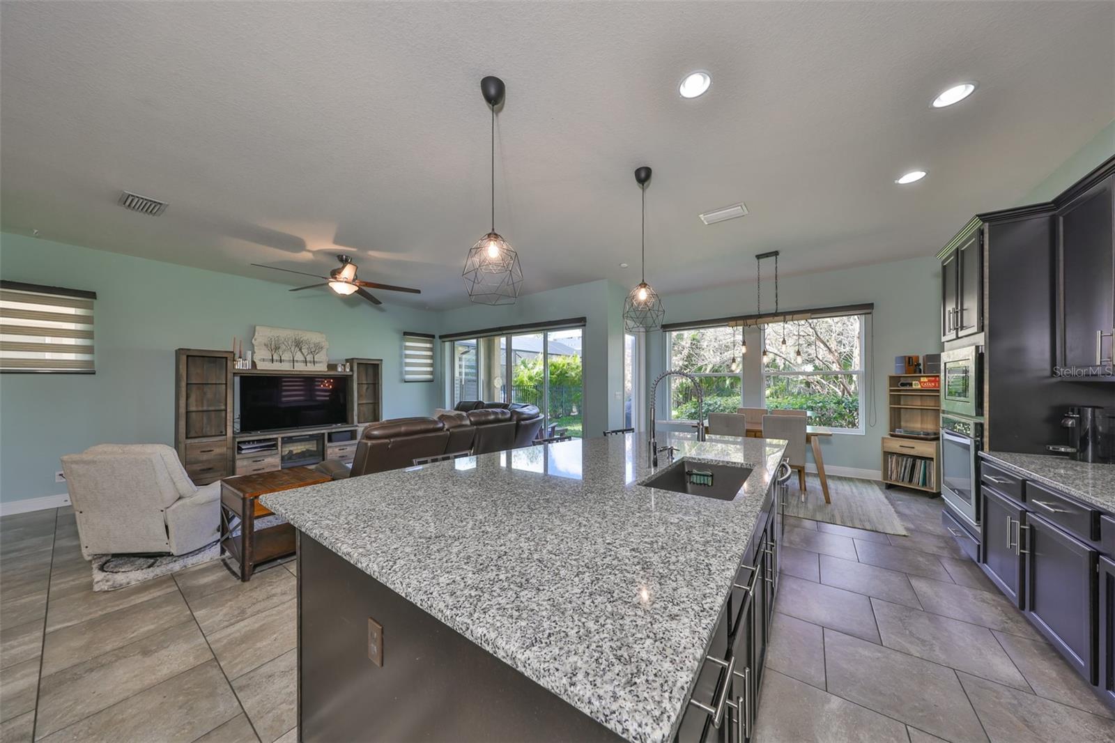 6338 SPRINGLINE PLACE