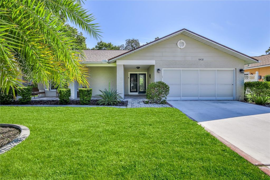 Photo of 6428 Plantation Road, Spring Hill, FL 34606 (MLS # W7878969)