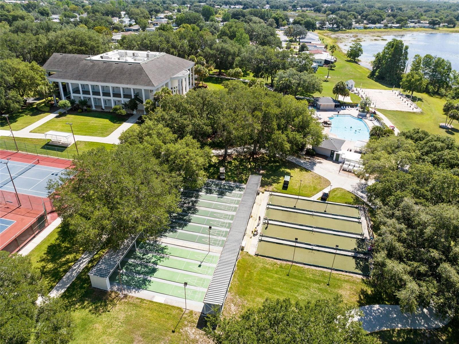 PLANTATION AT LEESBURG HERON RUN - Residential