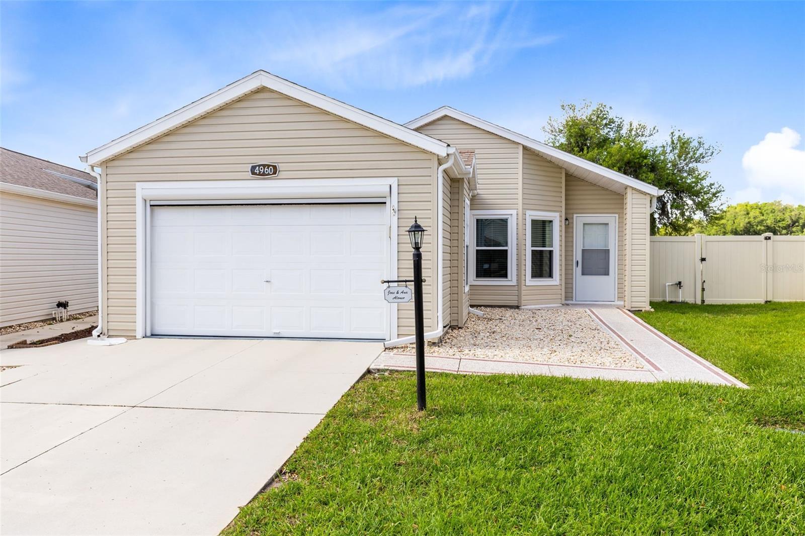 PLANTATION AT LEESBURG HERON RUN - Residential