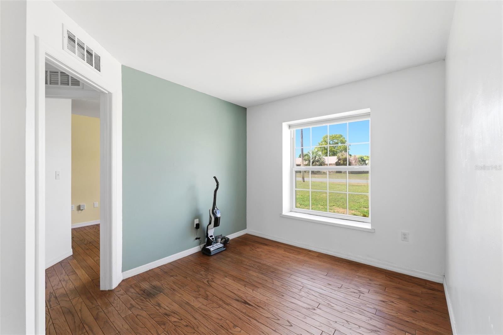 SPRING HILL UNIT 9 - Residential