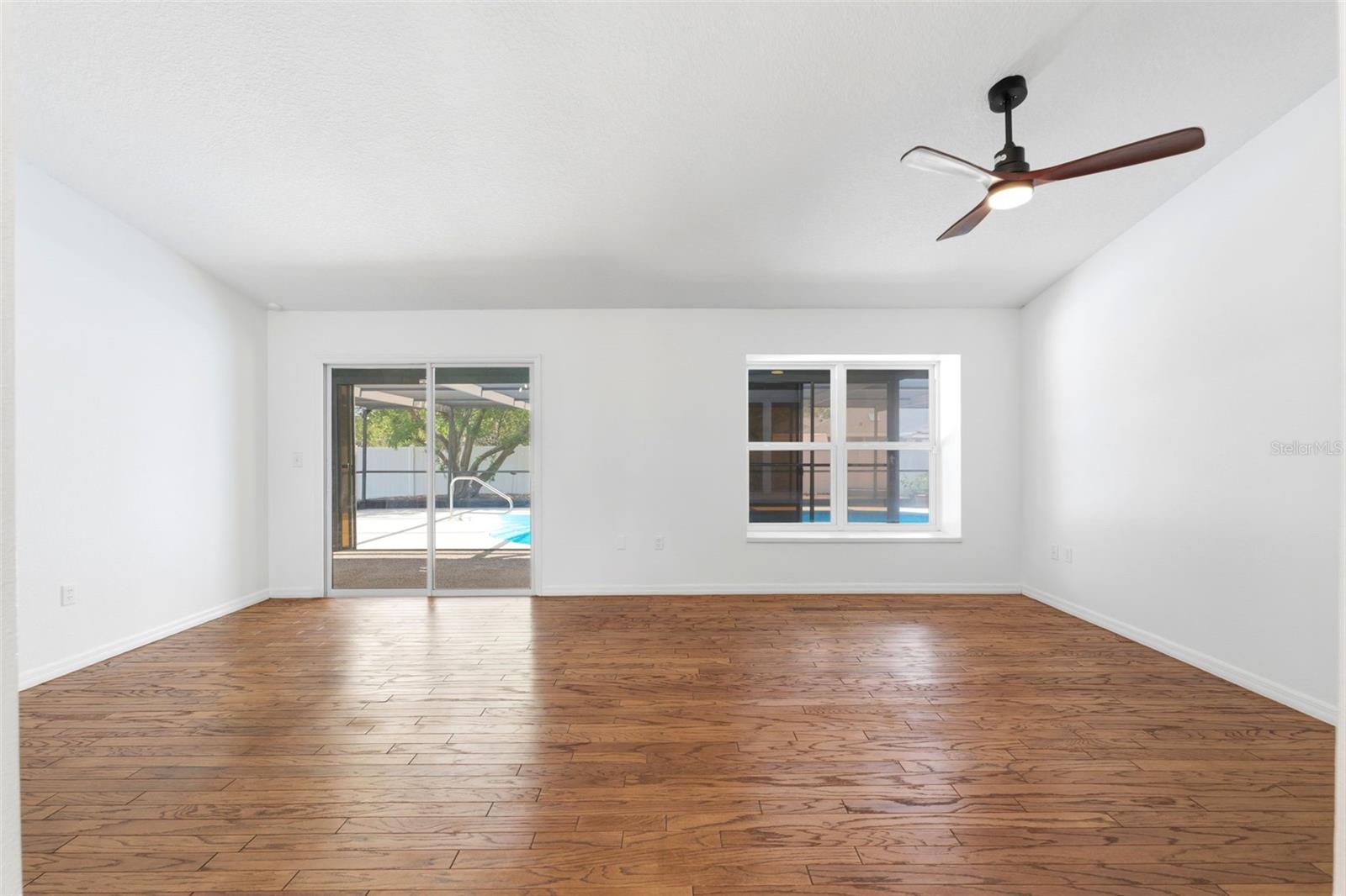 SPRING HILL UNIT 9 - Residential