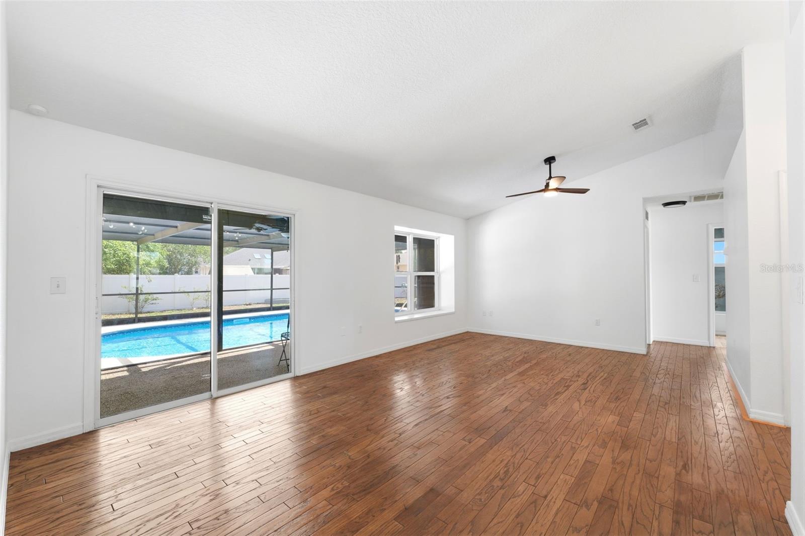 SPRING HILL UNIT 9 - Residential