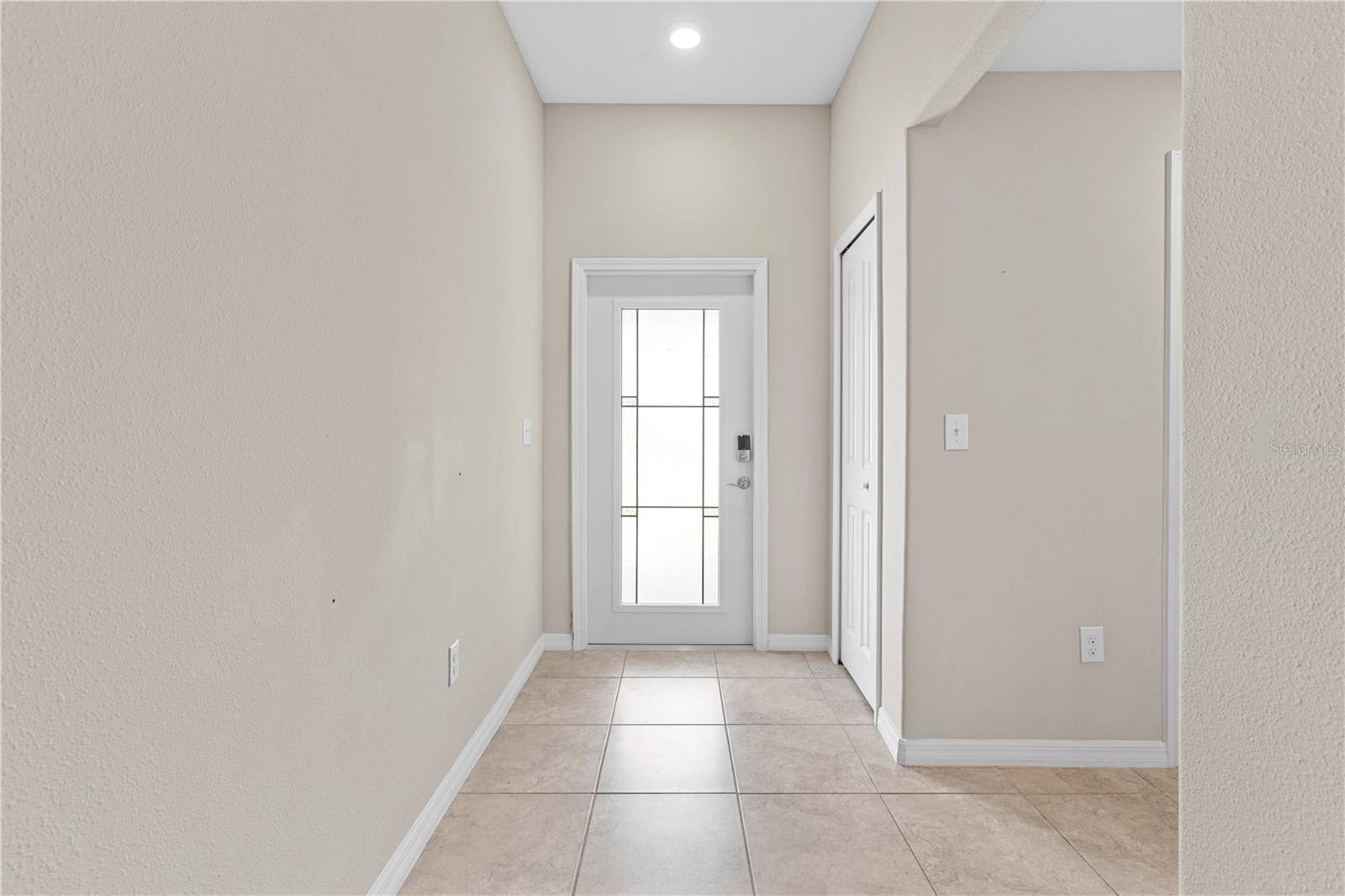 SUNSHINE VILLAGE PH 3A & - Residential Lease