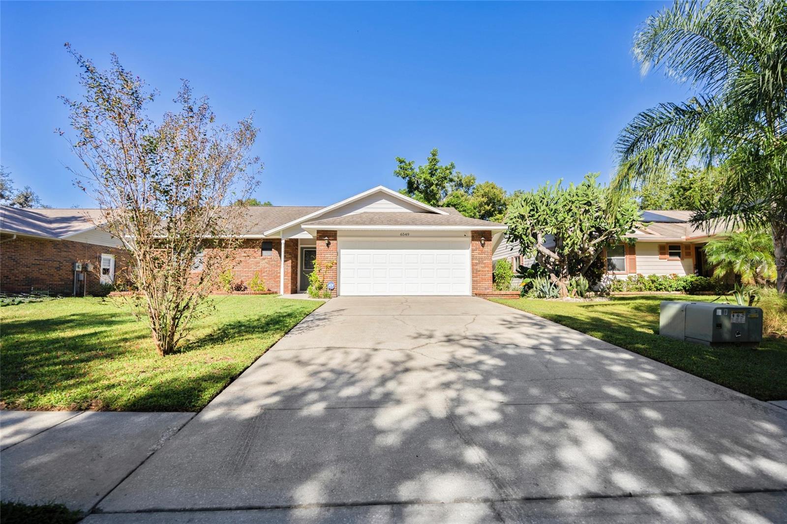 SILVER OAKS - Residential