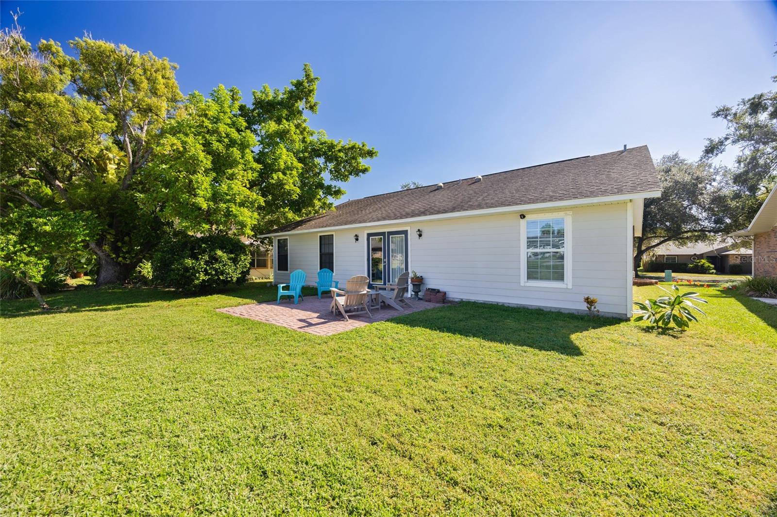 SILVER OAKS - Residential