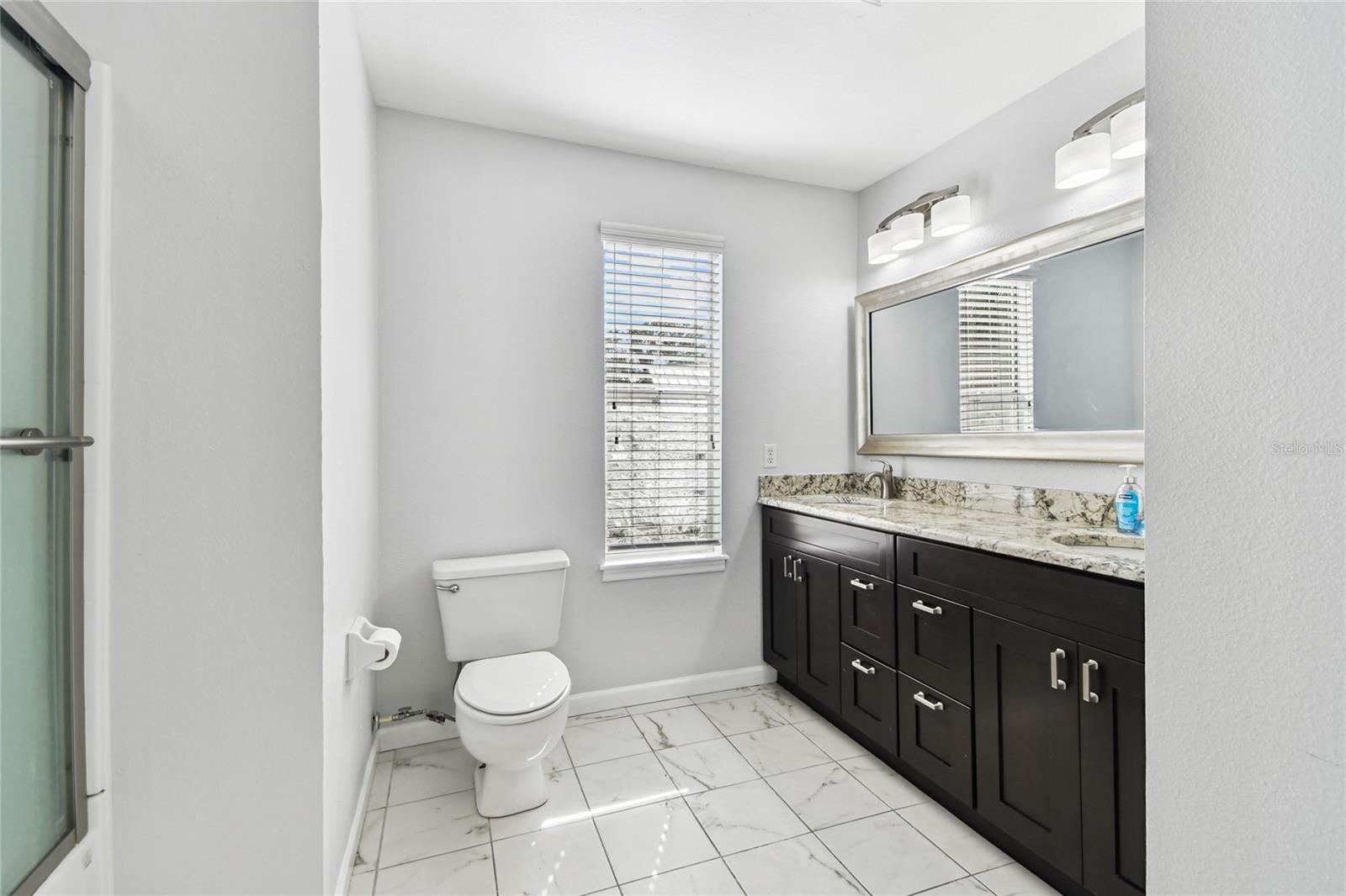 LAKE ELLEN WALK - Residential Lease