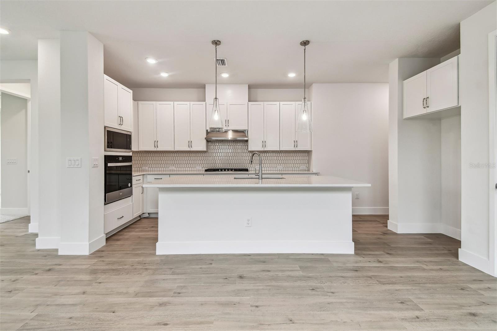 VISTERA OF VENICE - Residential