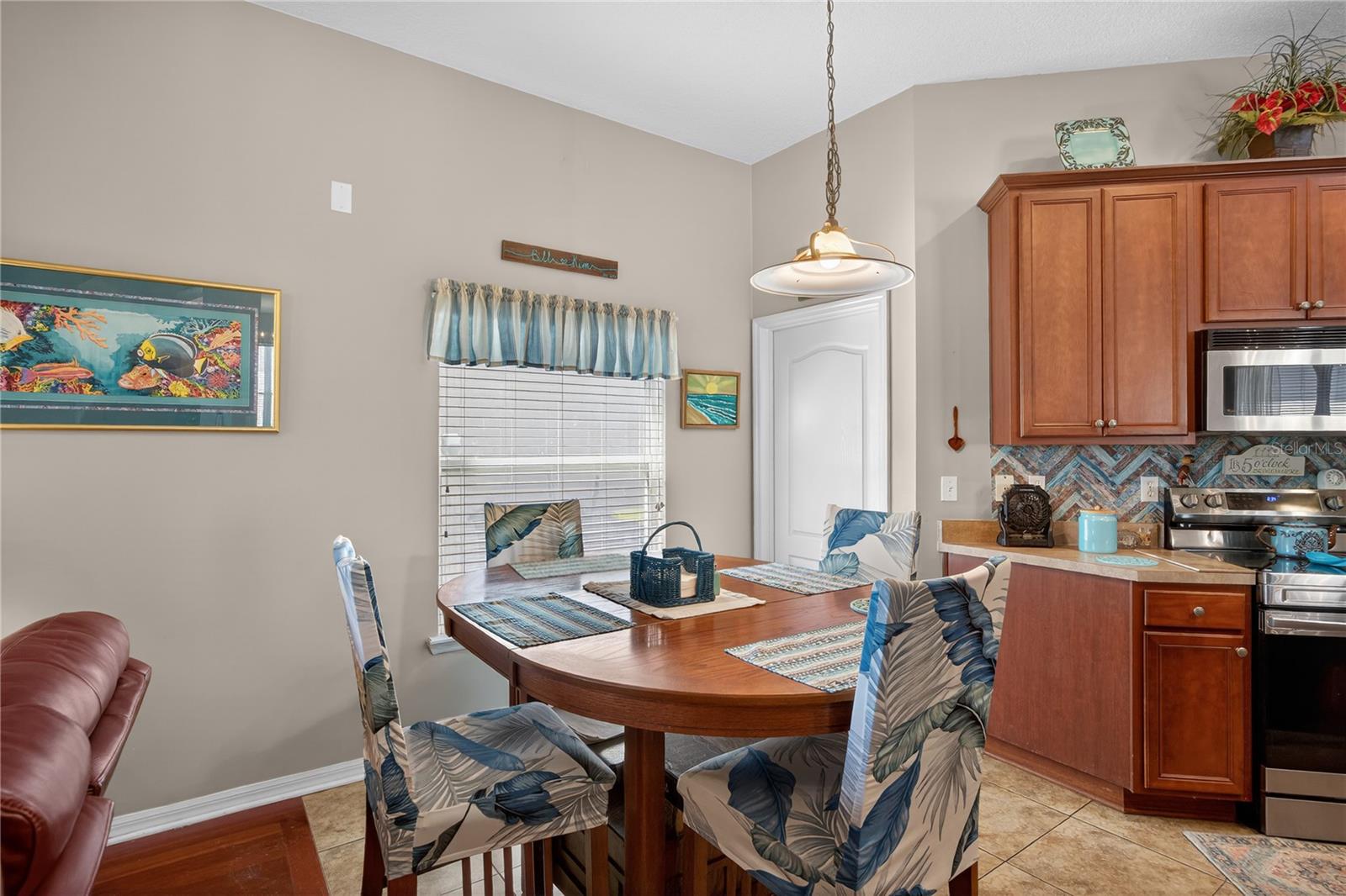 VICTORIA LAKES UNIT TWO - Residential