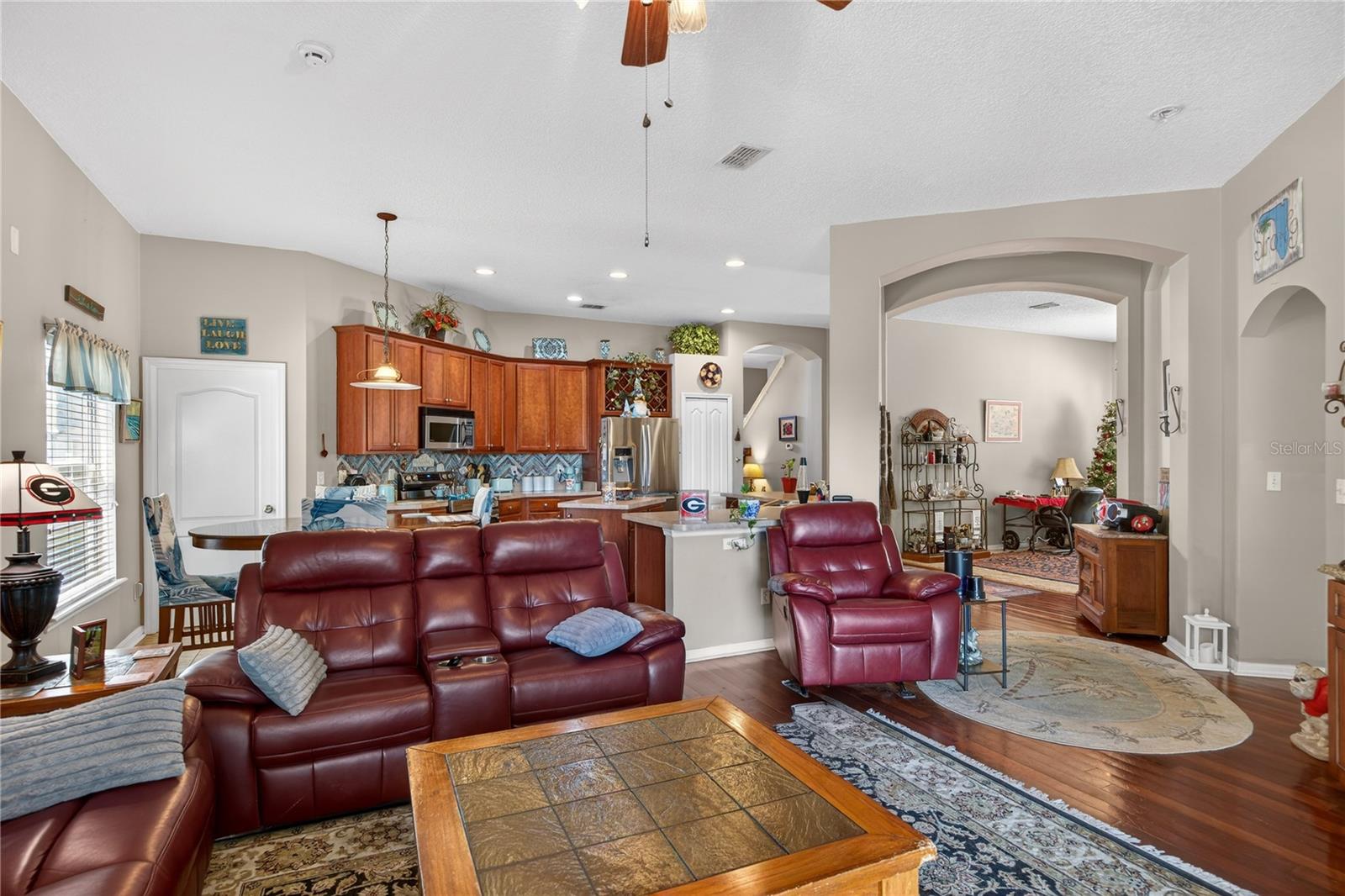 VICTORIA LAKES UNIT TWO - Residential