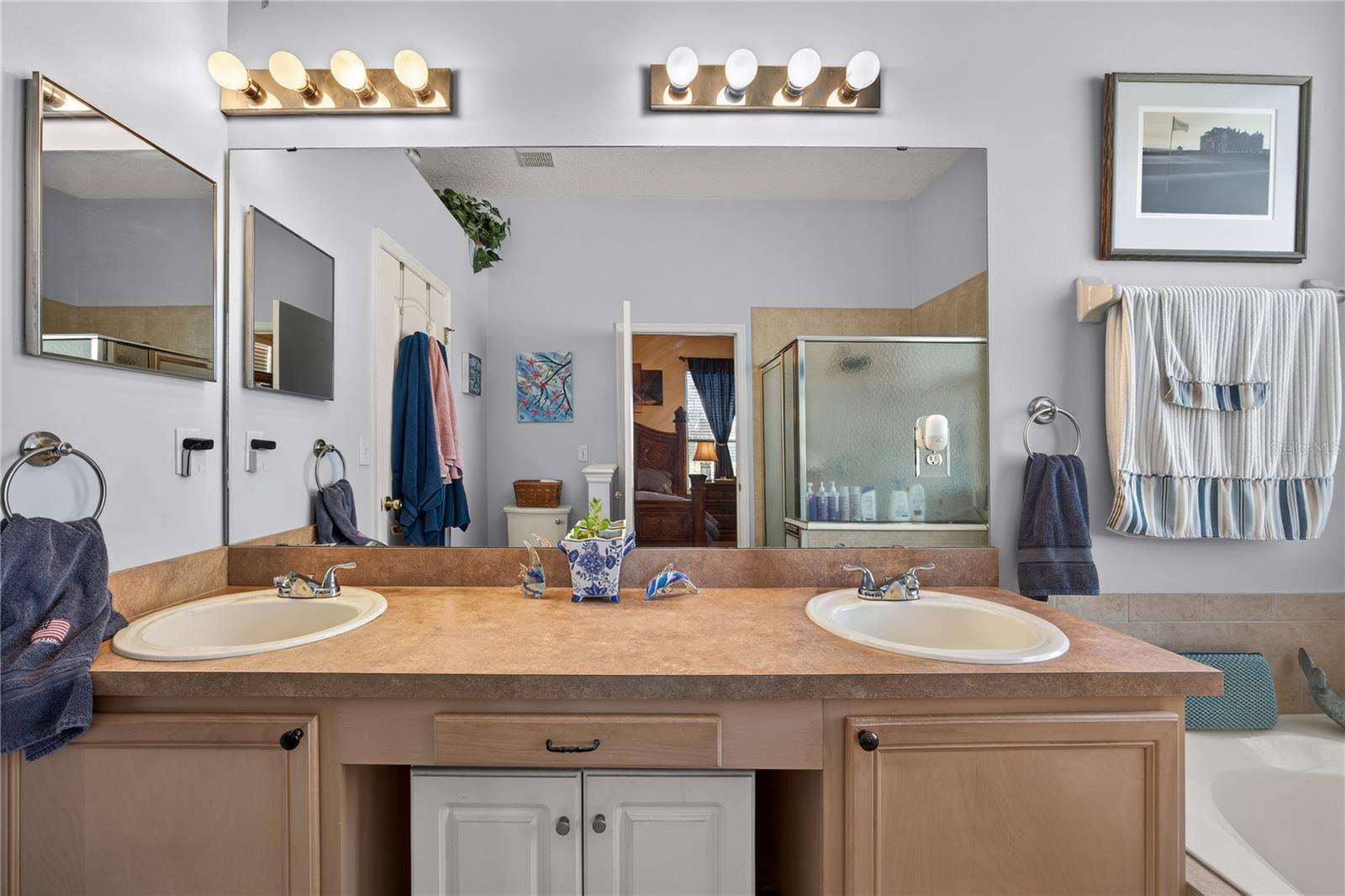 VICTORIA LAKES UNIT TWO - Residential