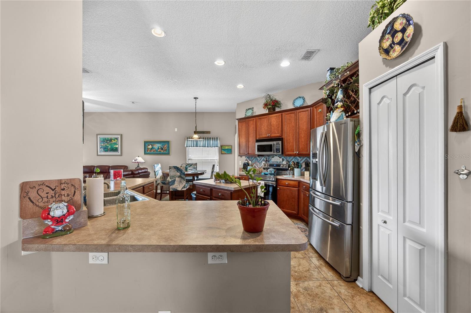 3378 IVYBRIDGE COURT