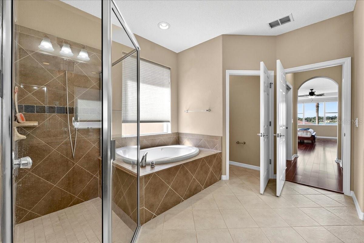 LAKE JULIANA ESTATES - Residential