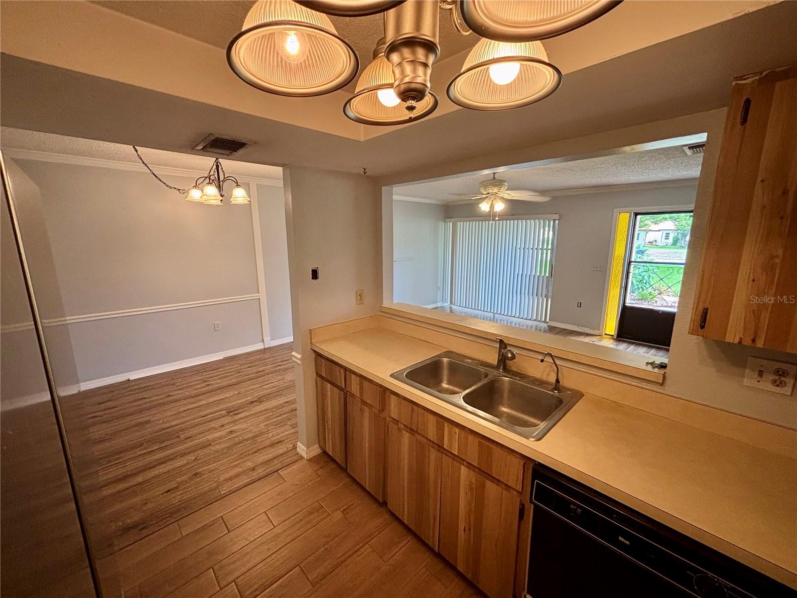 TIMBER OAKS FAIRWAY VILLAS 4 - Residential