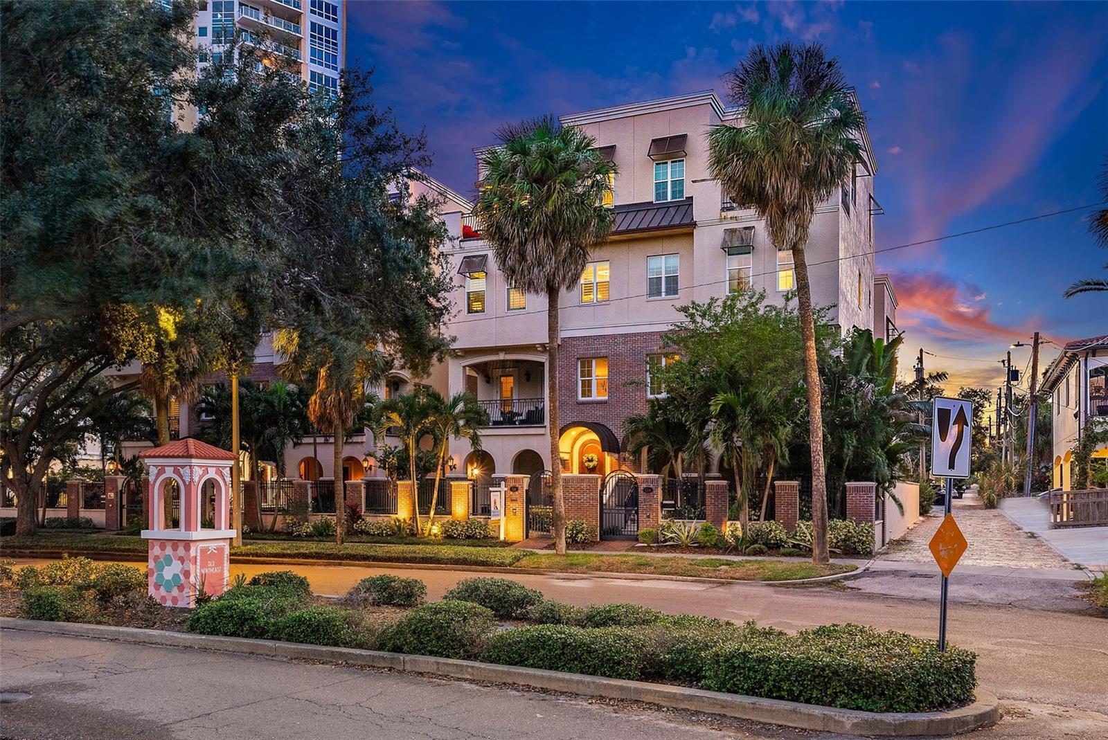 BAY SHORE REV - Residential