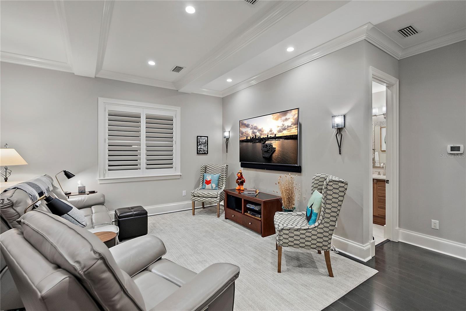 BAY SHORE REV - Residential