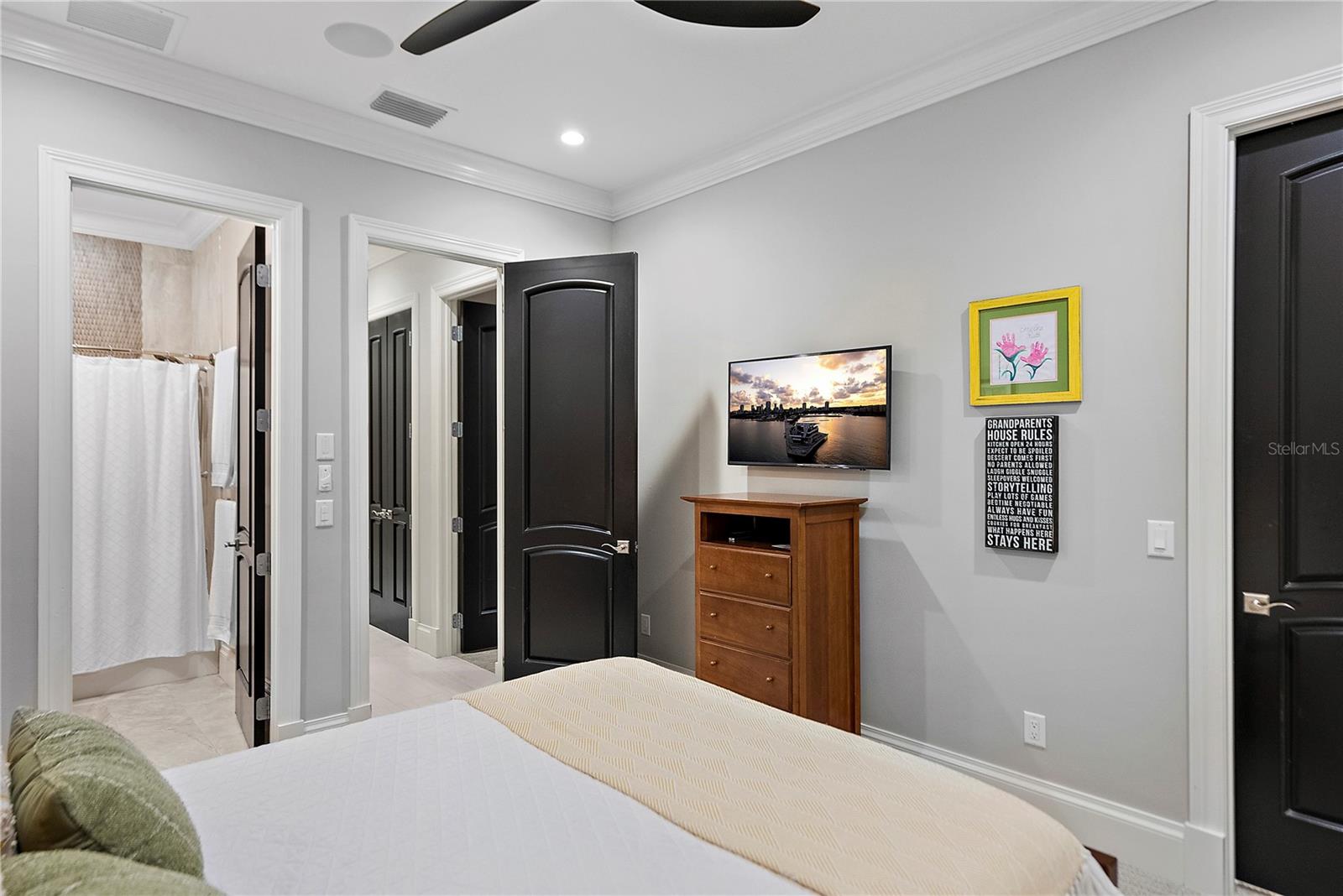 BAY SHORE REV - Residential