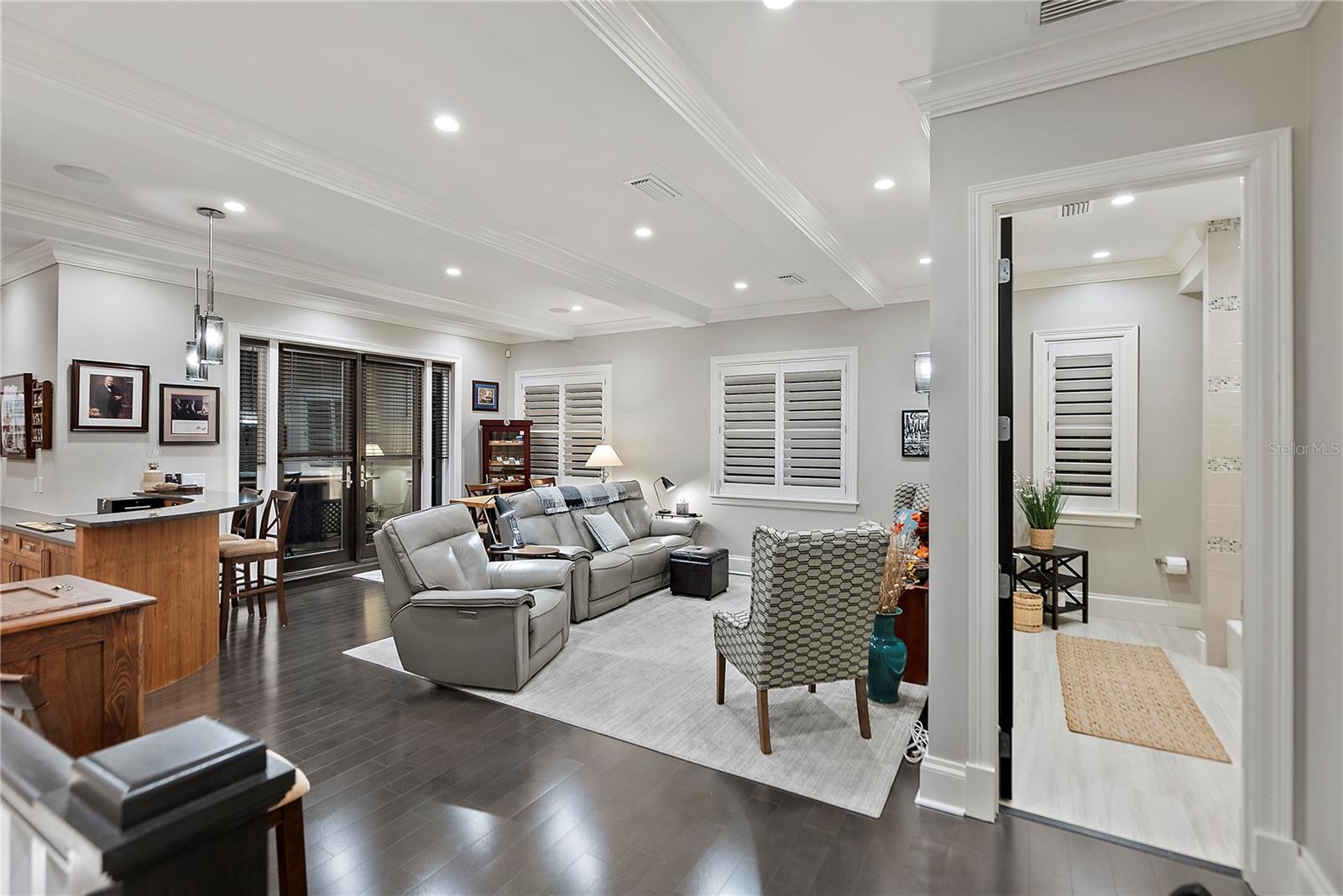 BAY SHORE REV - Residential