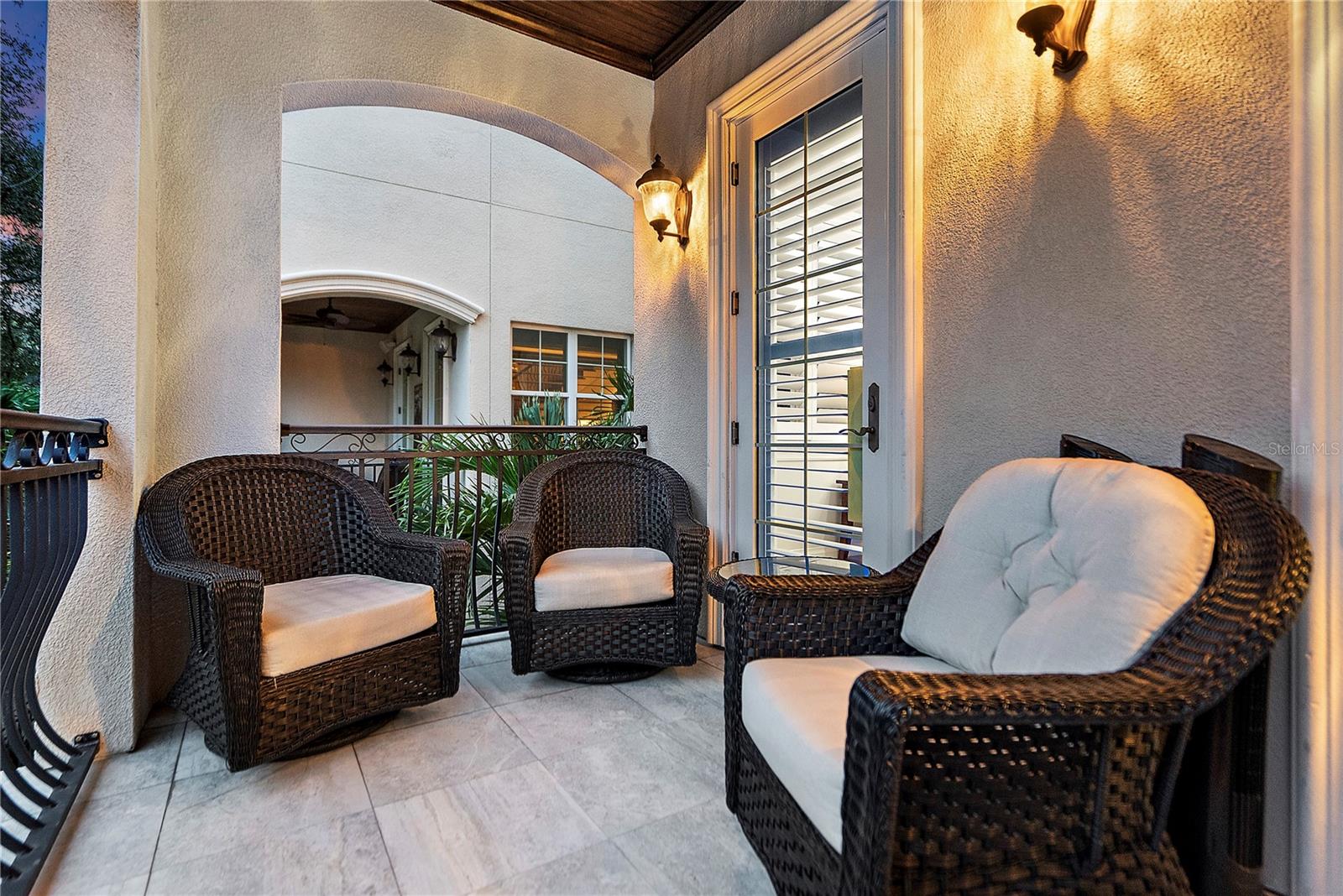 BAY SHORE REV - Residential