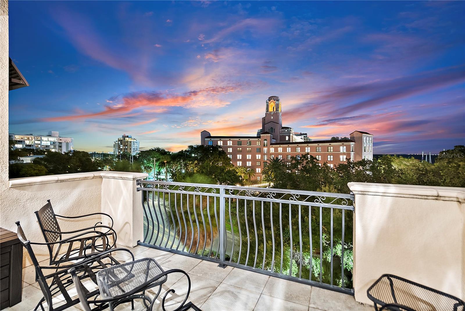 BAY SHORE REV - Residential