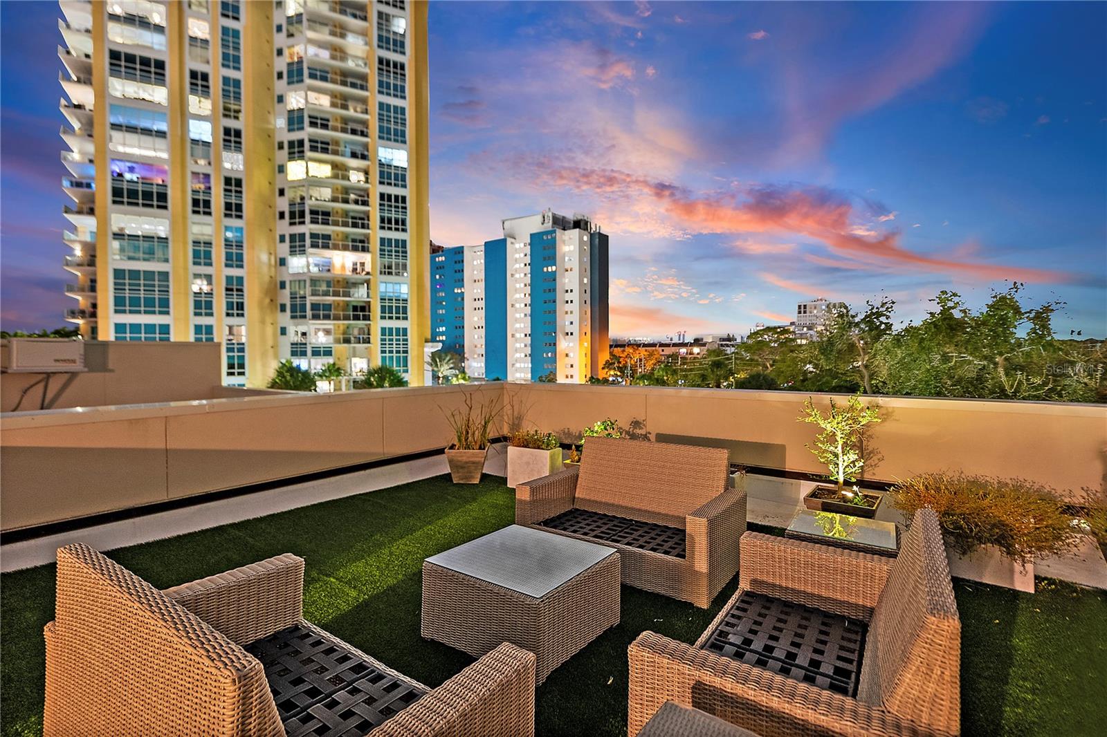 BAY SHORE REV - Residential