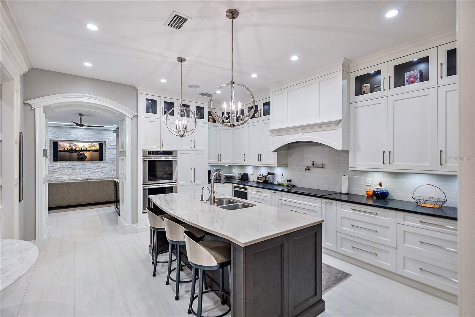 BAY SHORE REV - Residential