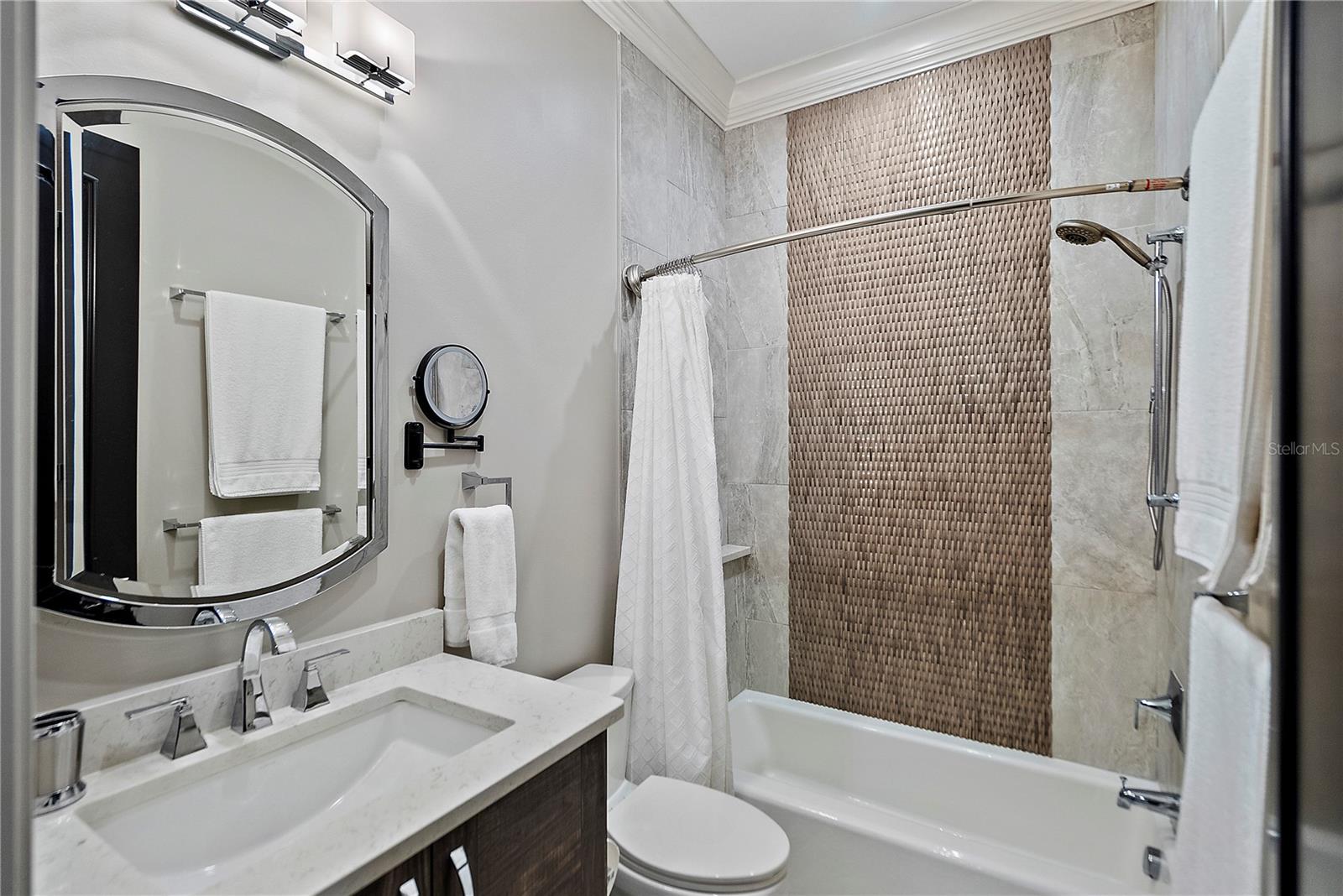 BAY SHORE REV - Residential