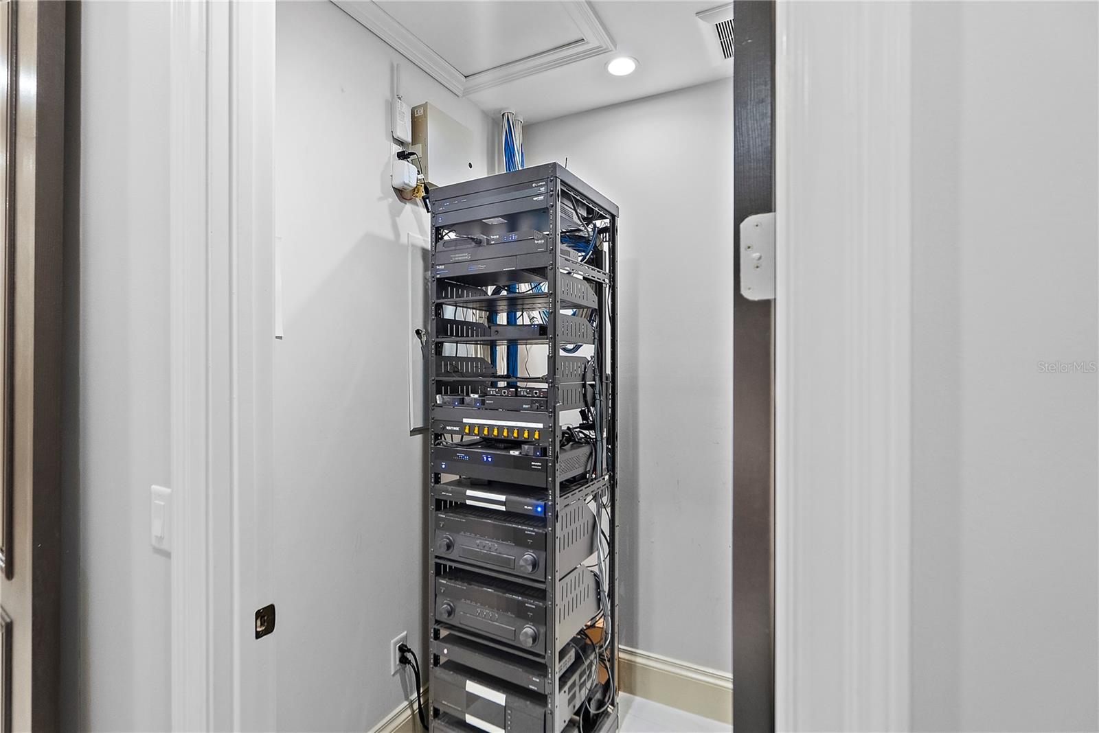 BAY SHORE REV - Residential