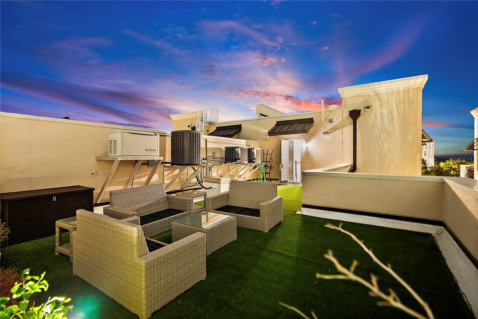 BAY SHORE REV - Residential