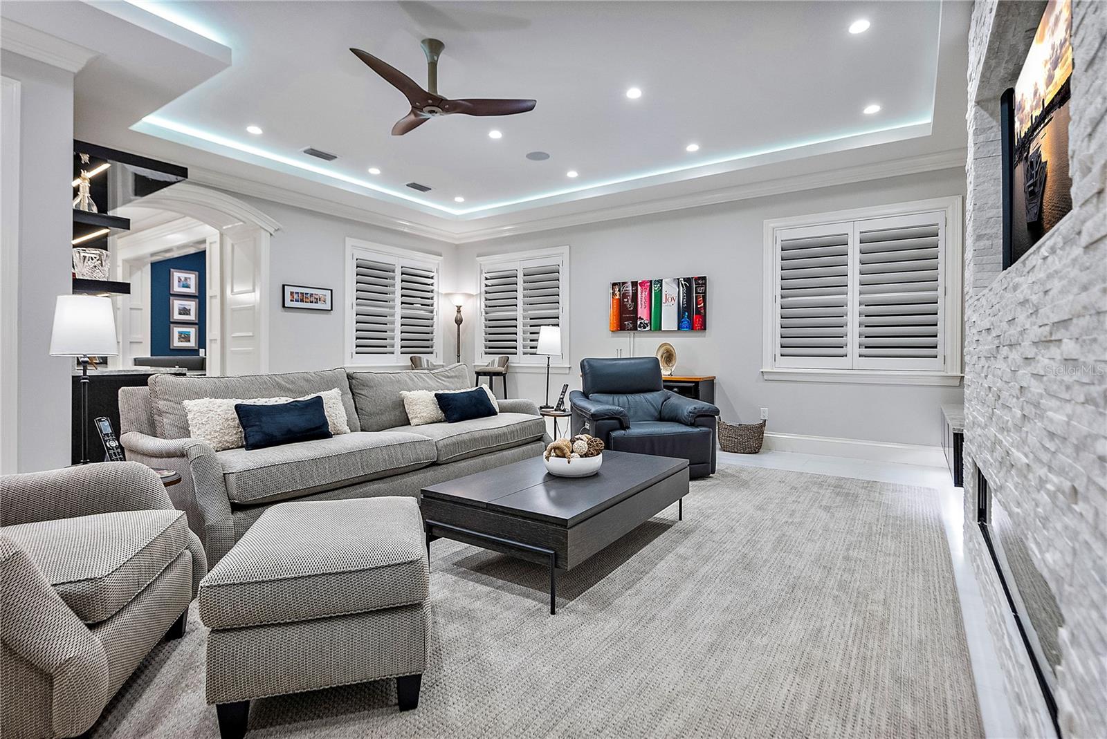 BAY SHORE REV - Residential