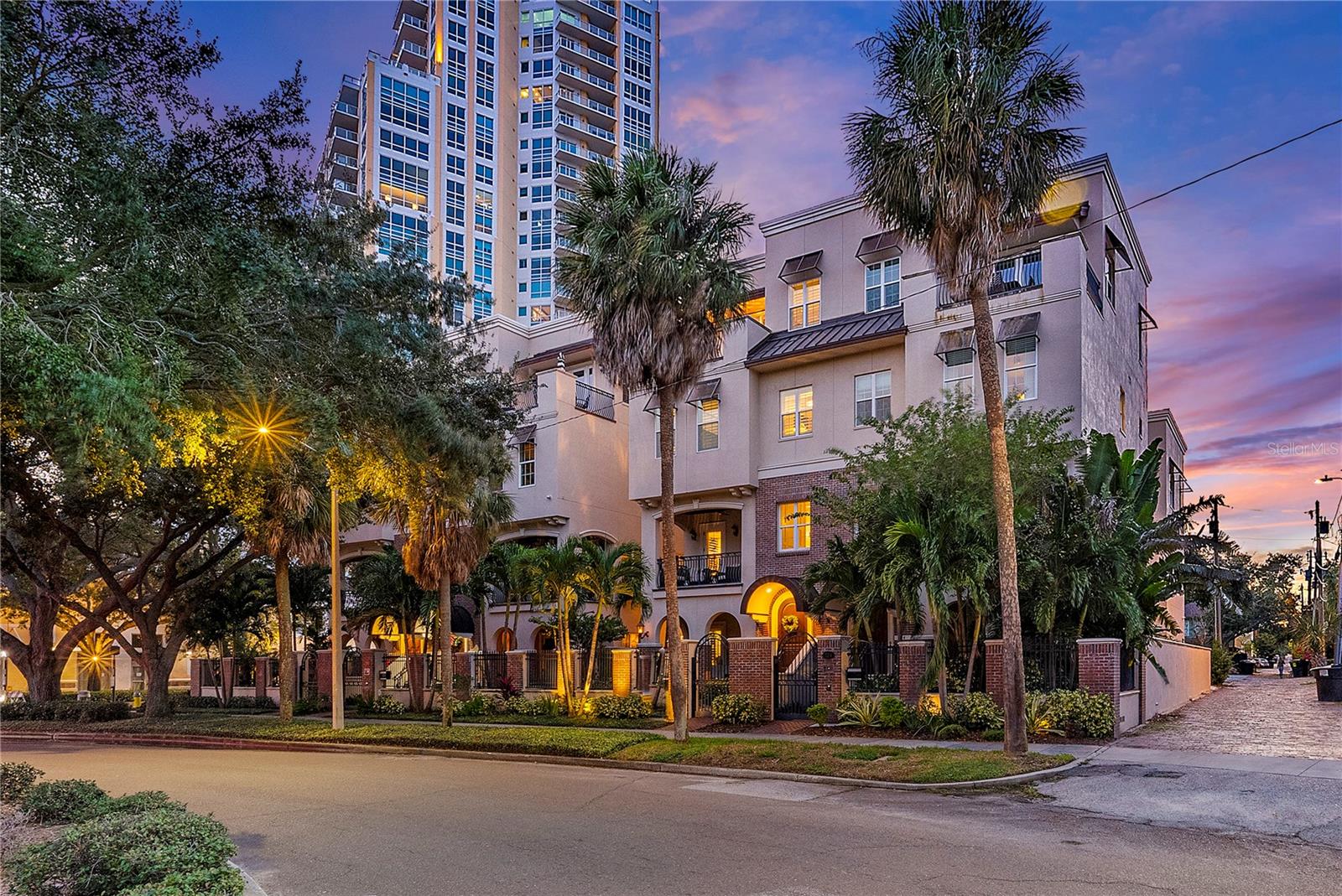 BAY SHORE REV - Residential