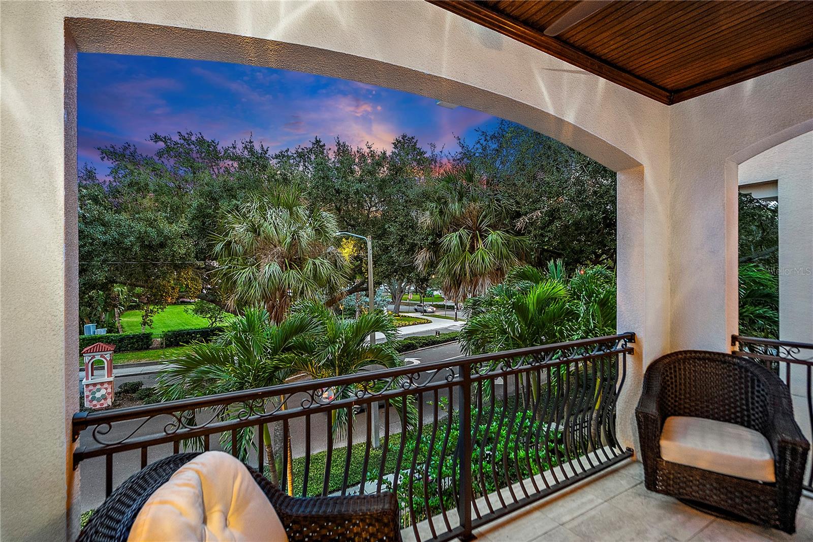 BAY SHORE REV - Residential