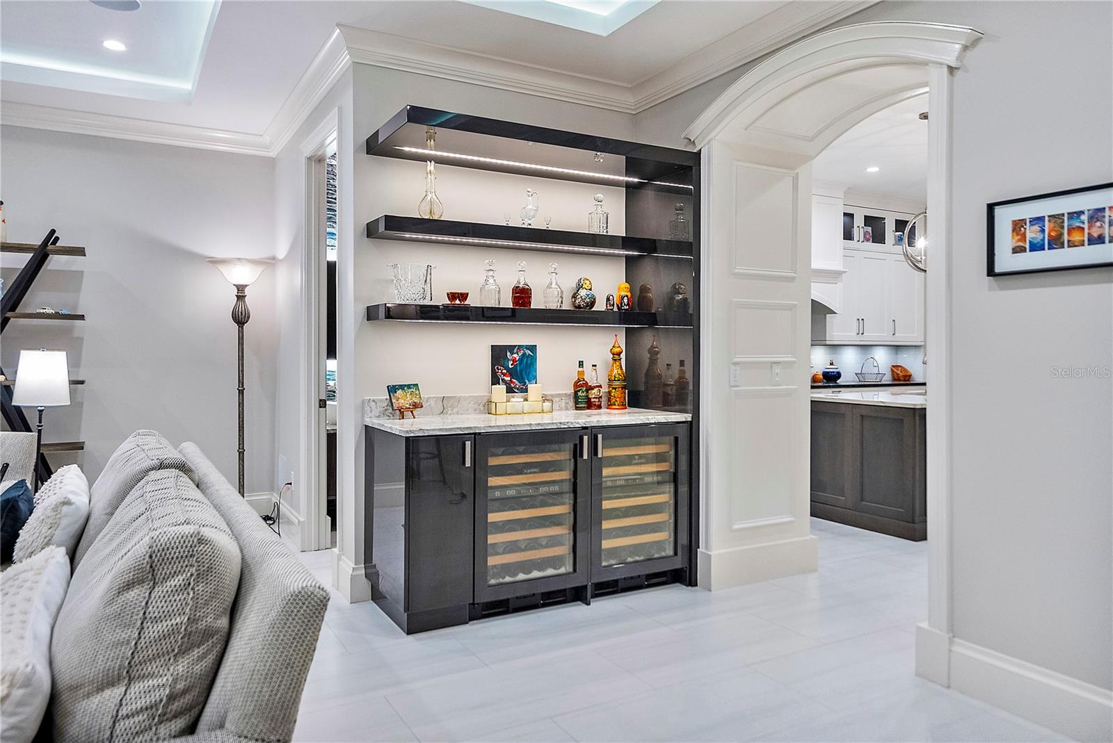 BAY SHORE REV - Residential