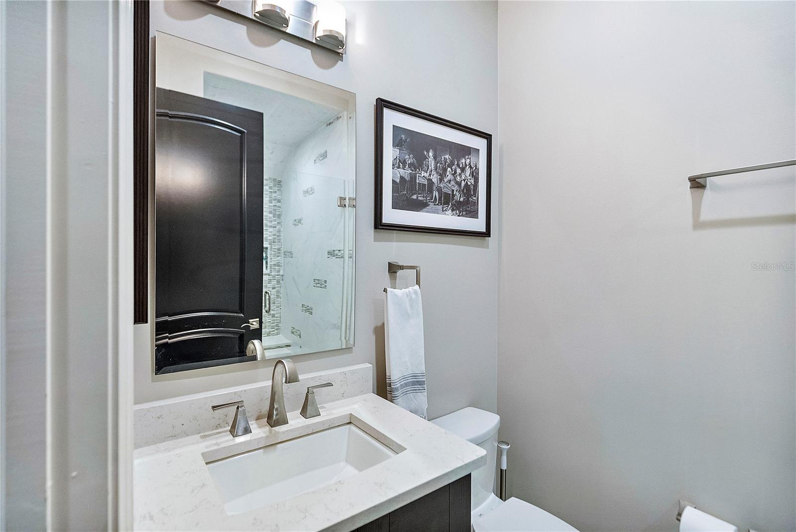 BAY SHORE REV - Residential