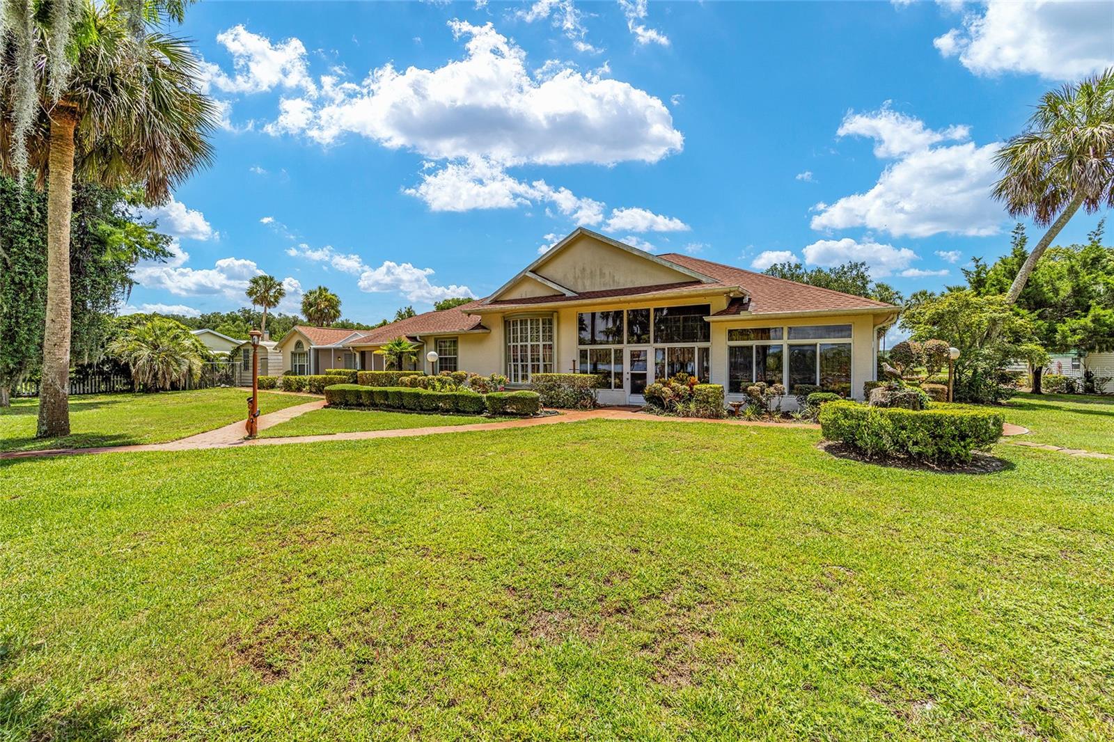 9709 W RIVERWOOD DRIVE