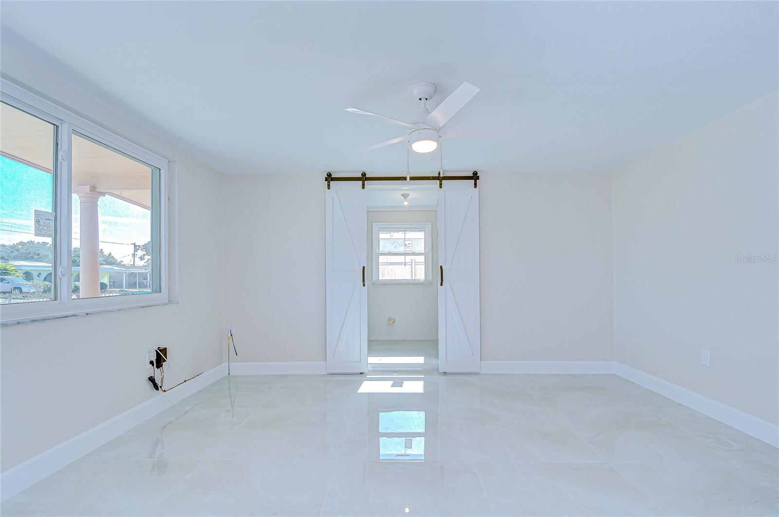 PINE CREST VILLA ADD 5 - Residential