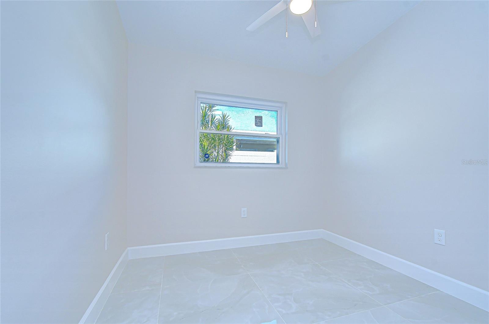 PINE CREST VILLA ADD 5 - Residential