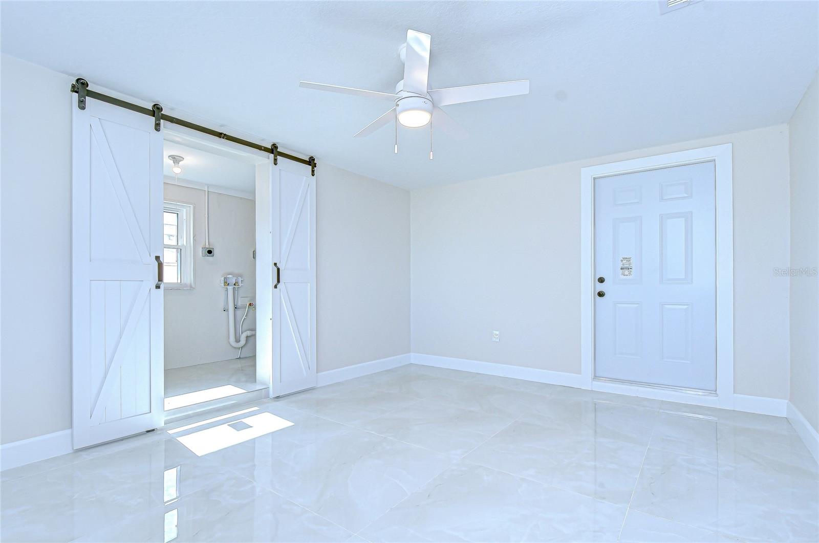 PINE CREST VILLA ADD 5 - Residential