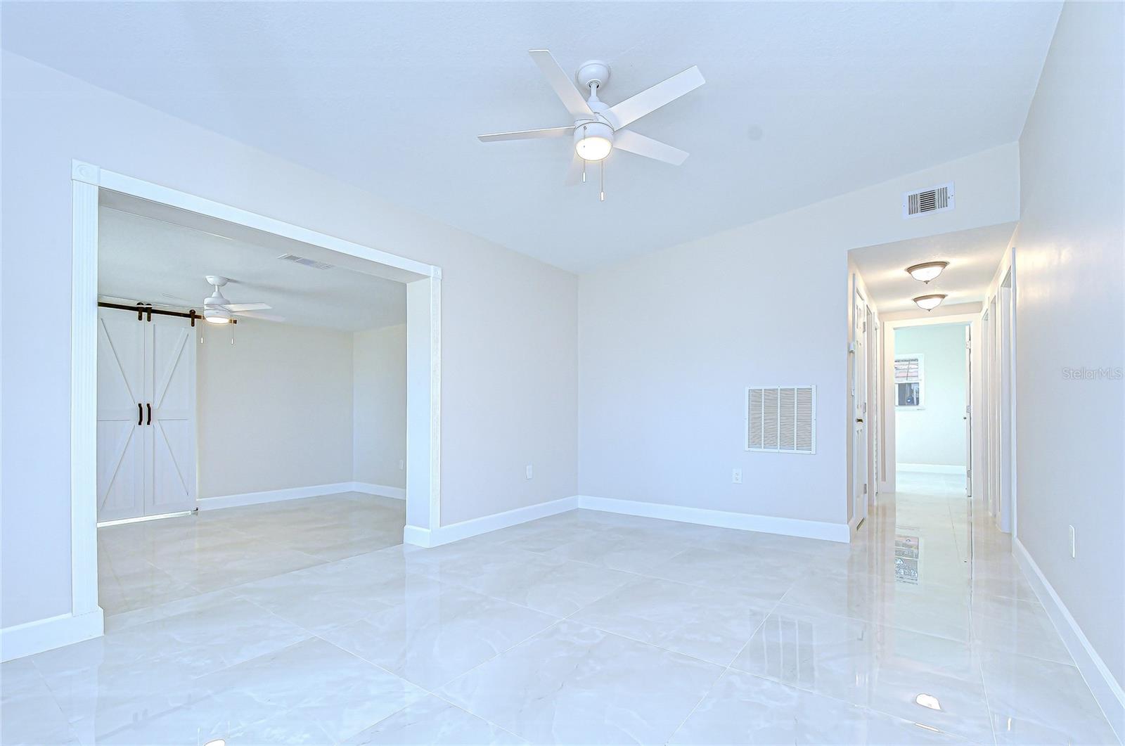 PINE CREST VILLA ADD 5 - Residential