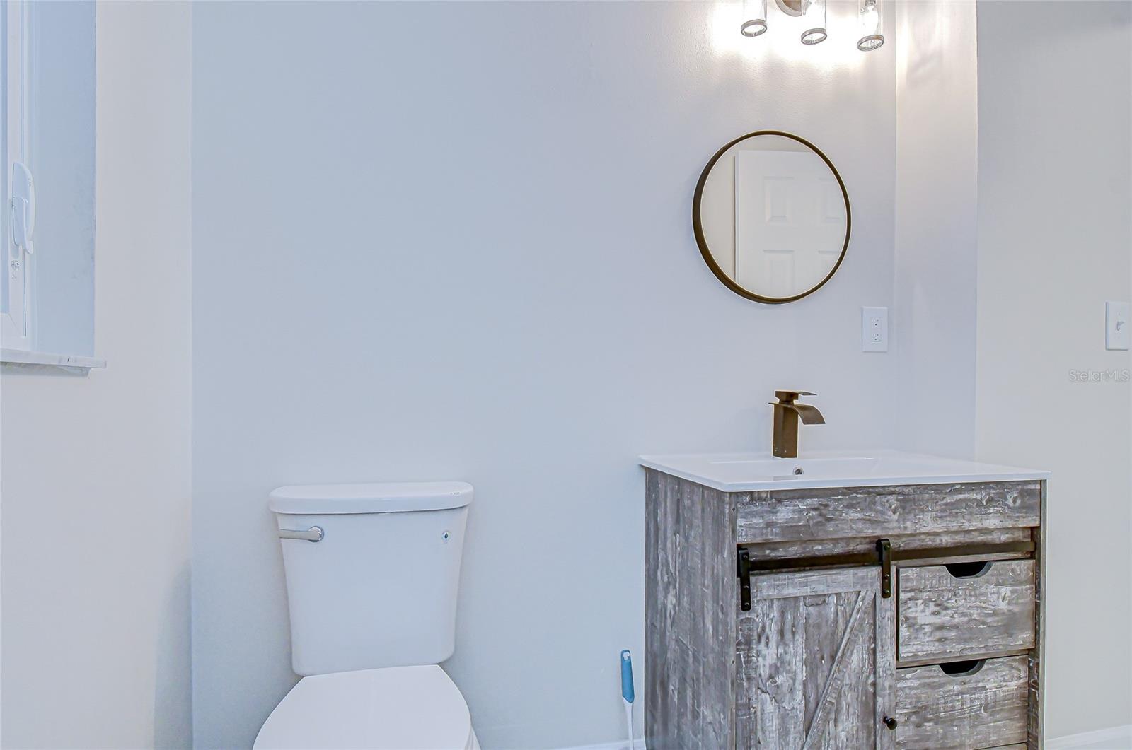 PINE CREST VILLA ADD 5 - Residential