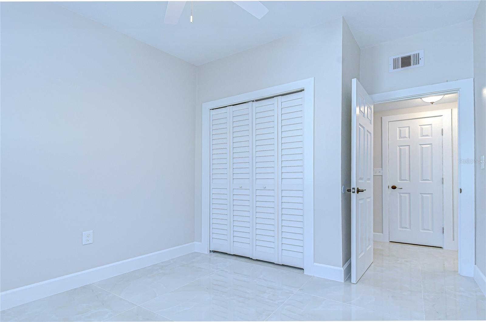 PINE CREST VILLA ADD 5 - Residential