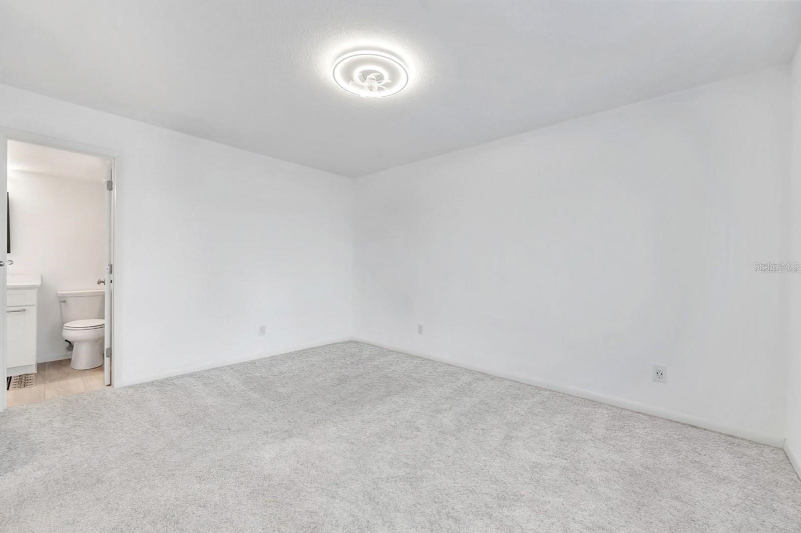 650 ISLAND WAY CONDO - Residential