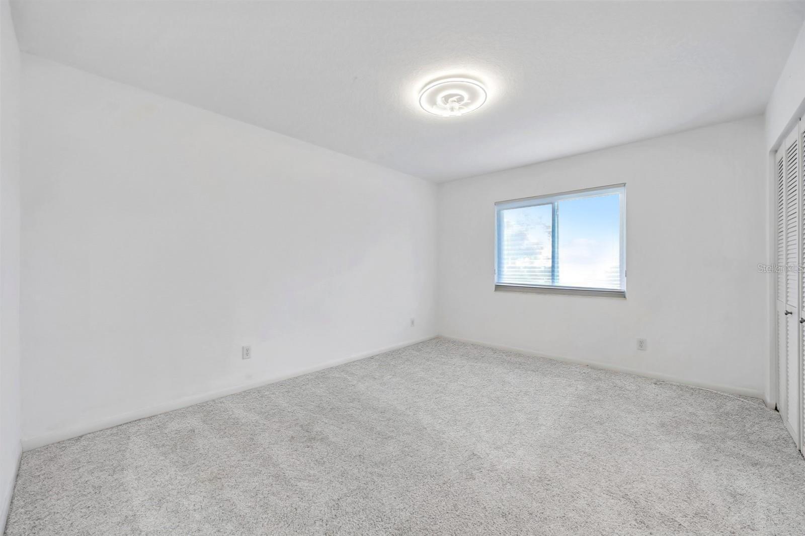 650 ISLAND WAY CONDO - Residential