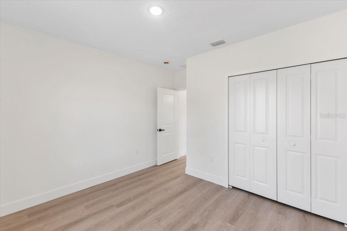 SUN N LAKE - Residential