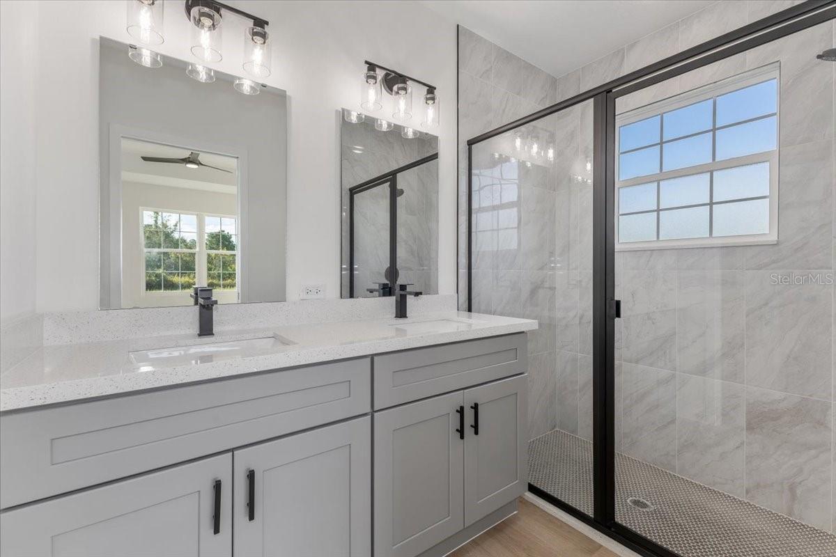 SUN N LAKE - Residential