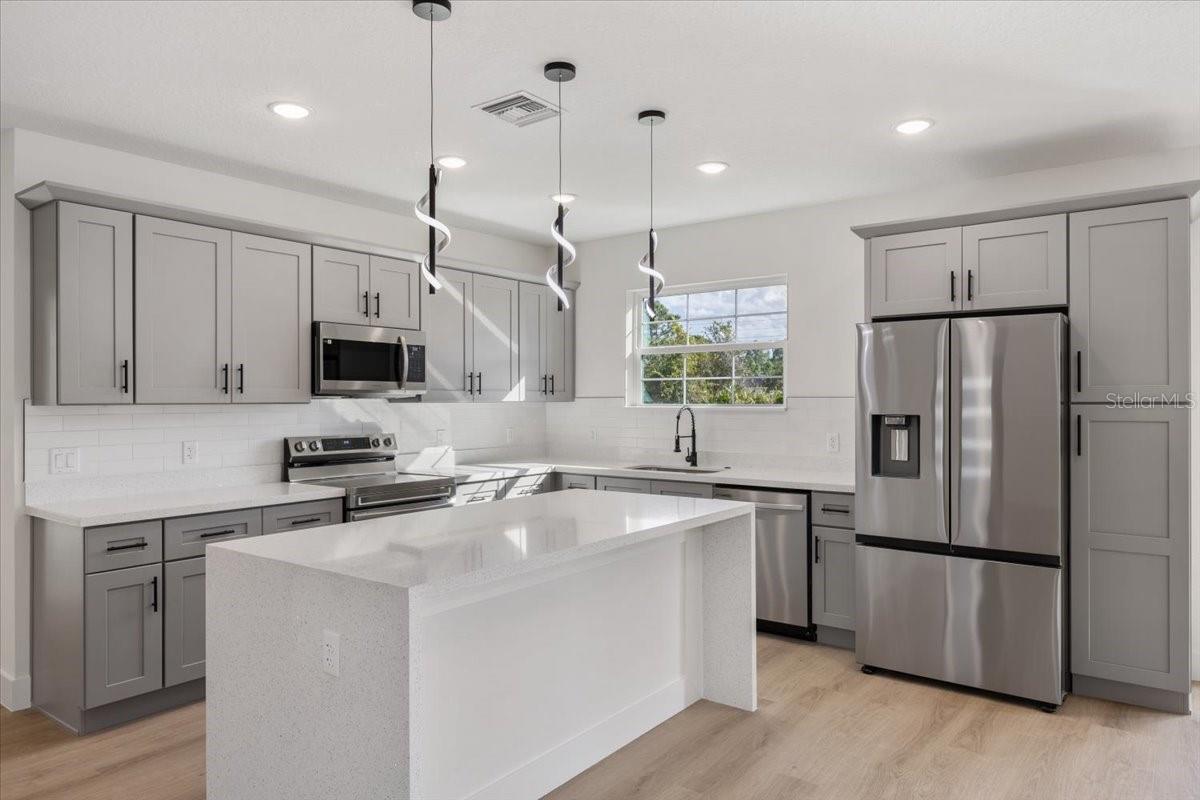 SUN N LAKE - Residential